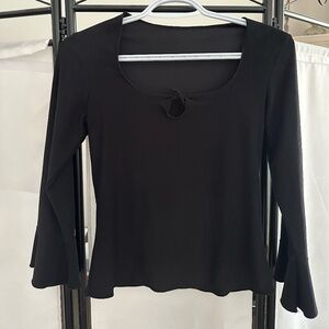 🖤 Vintage Black Flowy Blouse – Classic & Effortless  ✨